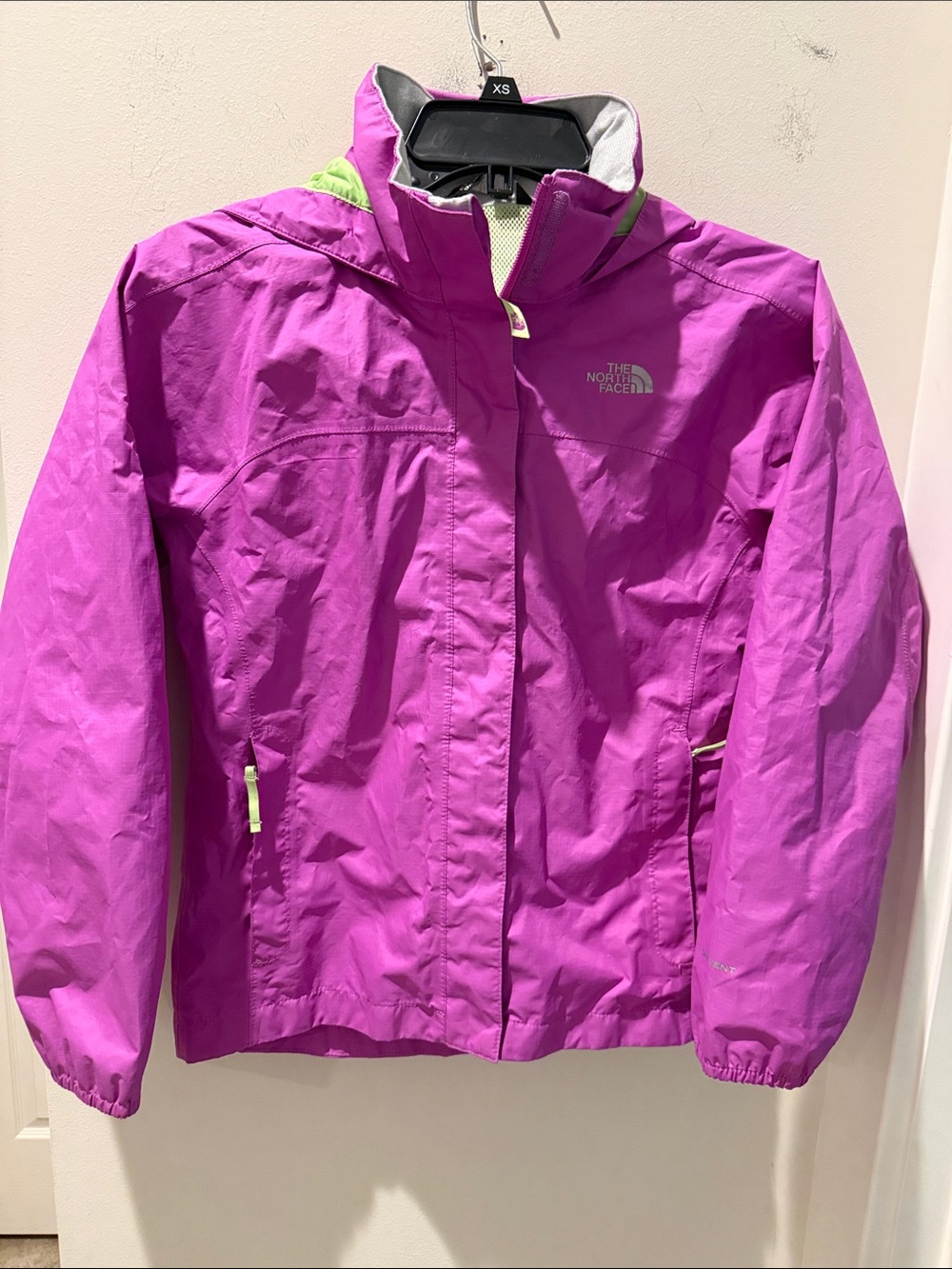 The North Face Girls' Bright Purple Hooded Windbreaker Jacket size M (10-12)
